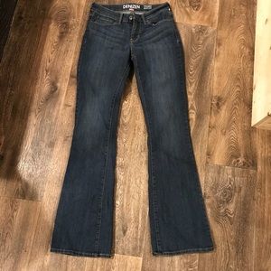 Denizen from Levi’s modern boot cut size 4 l/c